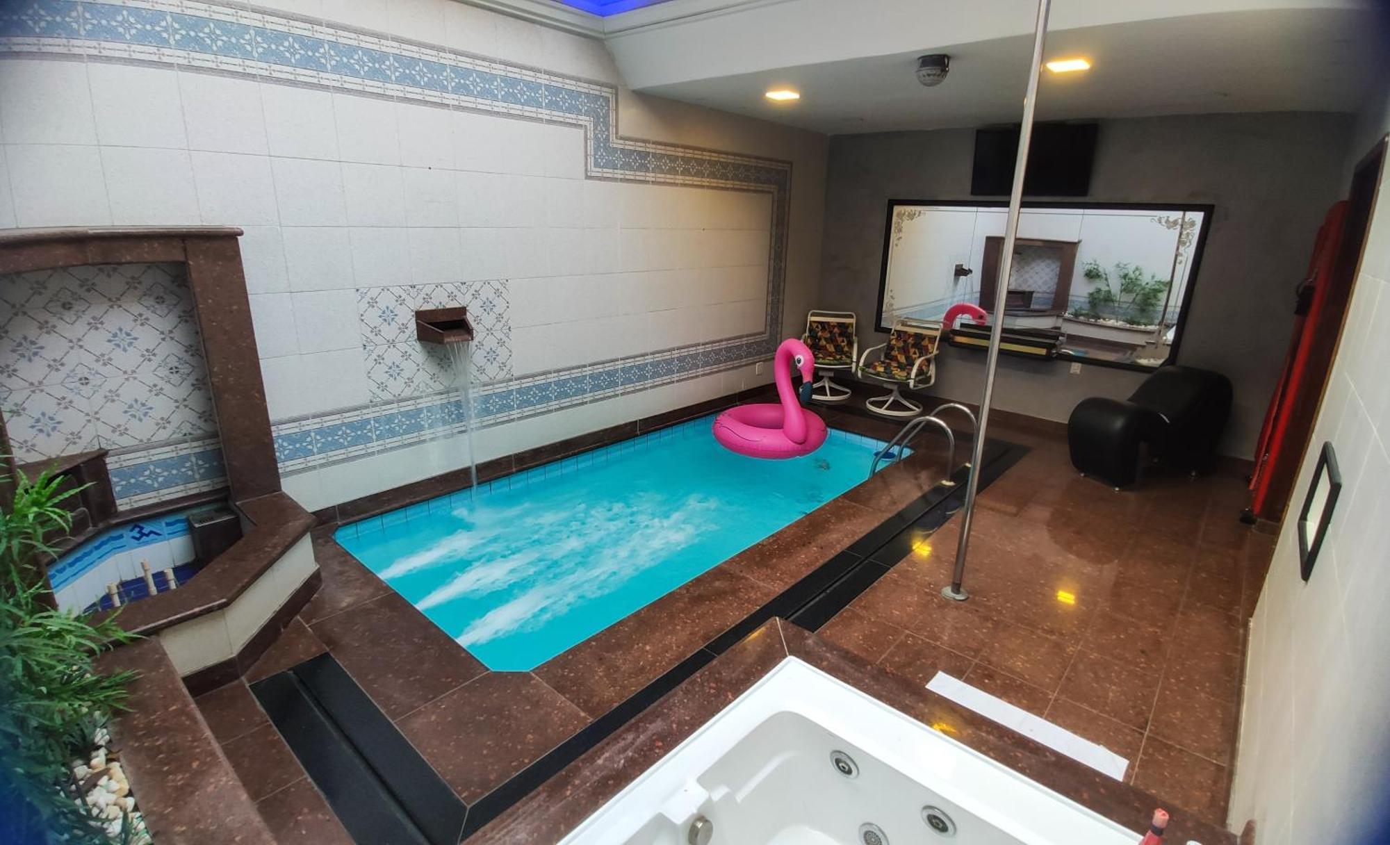 Bruhmom Motel Valinhos Eksteriør bilde